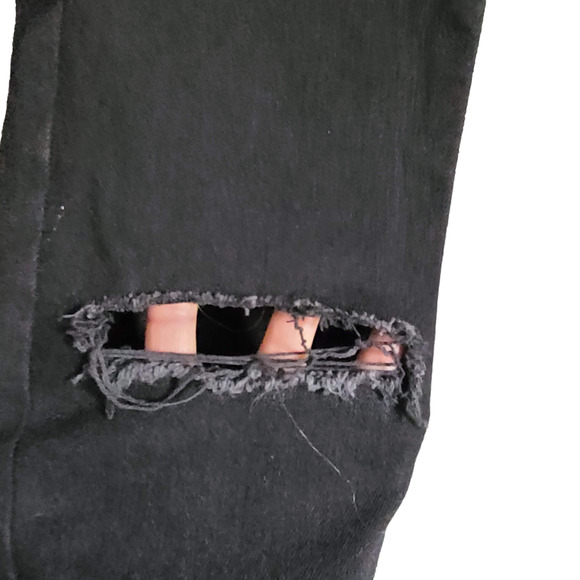 WE THE FREE Black Button Fly Busted Knee Distressed Jeans OB1153075 Women's 26 - Picture 7 of 16